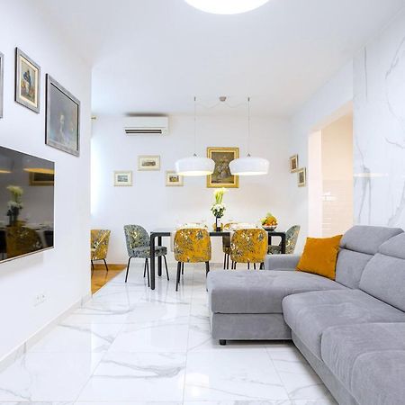 Lux Holiday Apartment Tony @ 10 Min Znjan Beach Split Zewnętrze zdjęcie